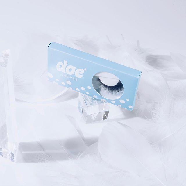 A box of lashes by Doe Lashes.