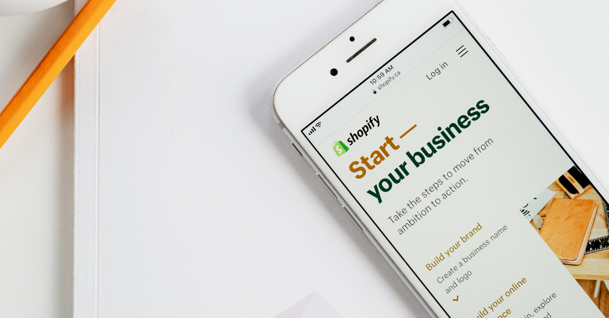 the-essential-difference-between-shopify-and-shopify-plus-for-your-affiliate-marketing-program