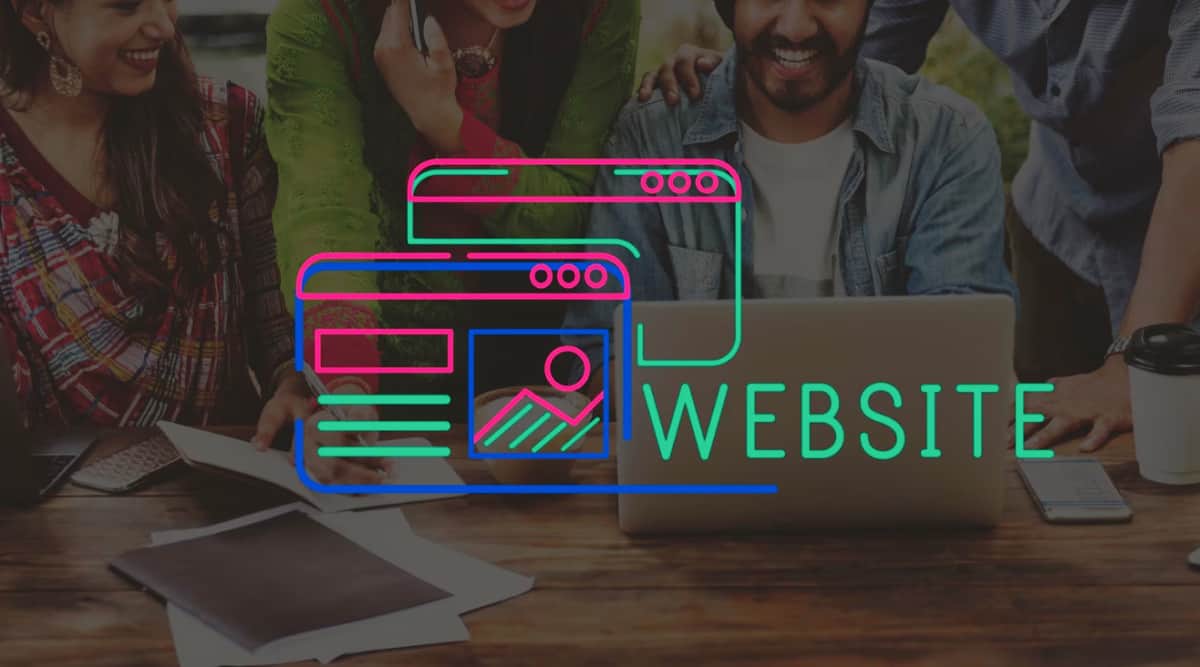 A group of people sitting around a table discussing ways to optimize their WordPress website for increased ecommerce profits.
