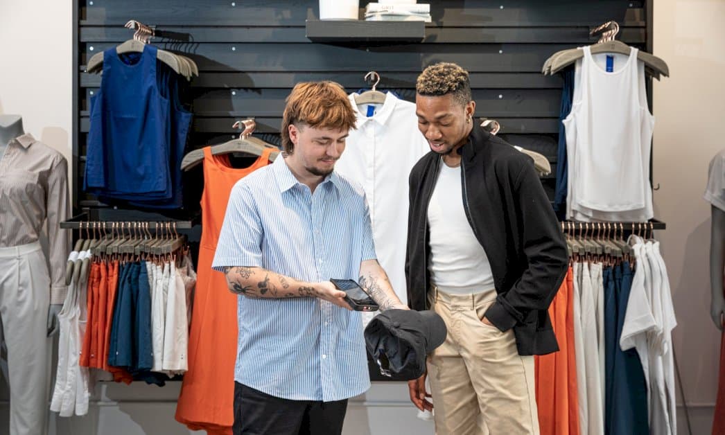 kit-and-ace-gets-reliable-payment-processing-on-the-sales-floor-with-shopify-pos-go