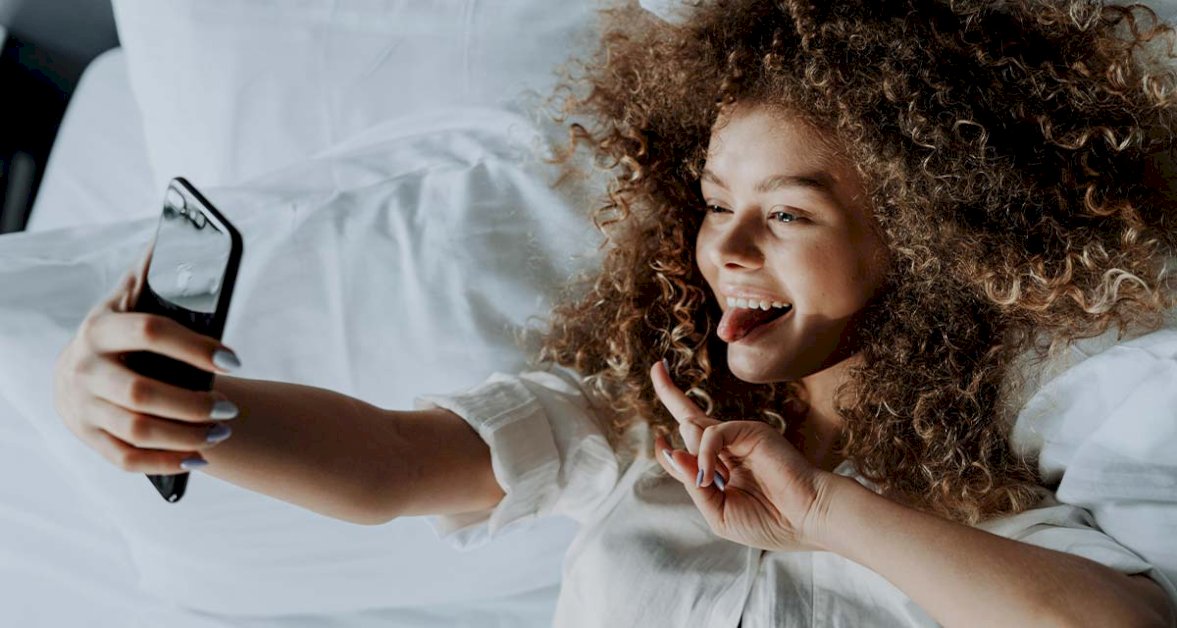 influencer-marketing-101:-lessons-from-athletic-greens,-pura-vida,-and-lululemon