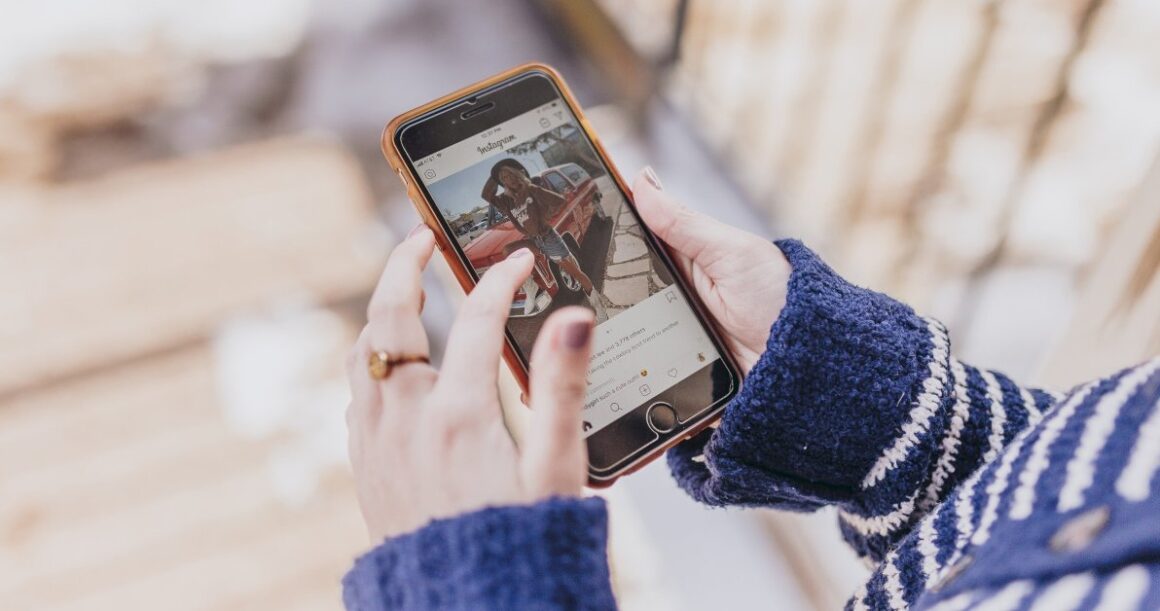 how-to-write-instagram-captions-for-likes-&-comments