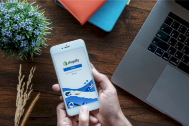 how-to-start-a-shopify-store:-ultimate-guide-for-2025