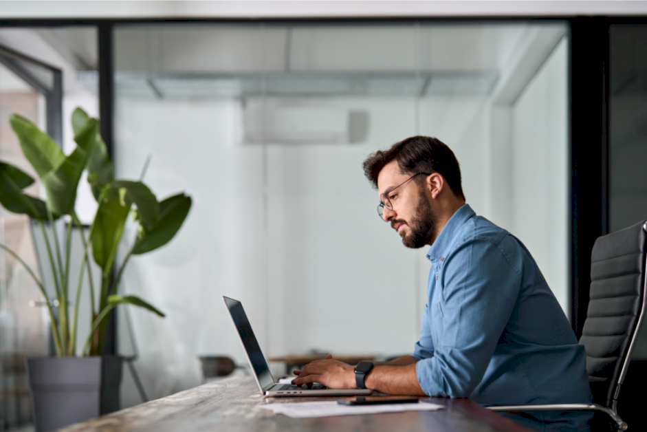 25+-best-ai-solutions-for-ecommerce-businesses