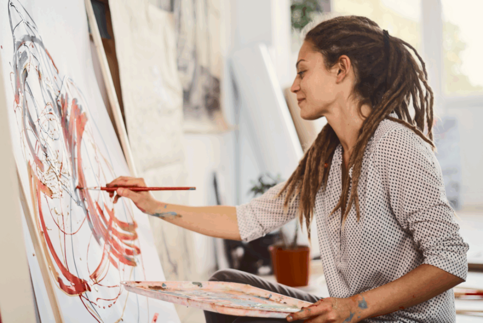 passive-income-for-artists:-11-great-ideas-to-try-in-2025