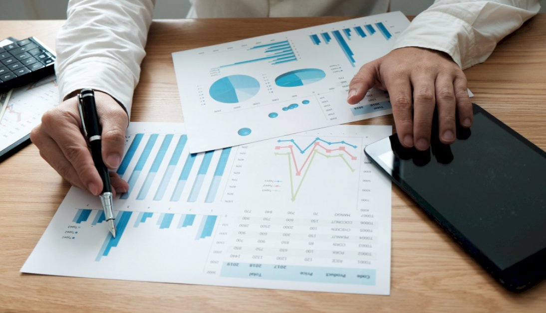 periodic-monthly-statements:-a-practical-cash-flow-tool-for-ecommerce-importers