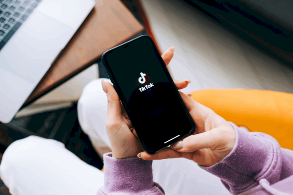 tiktok-seo:-handboken-för-innehålls-synlighet-(2025)