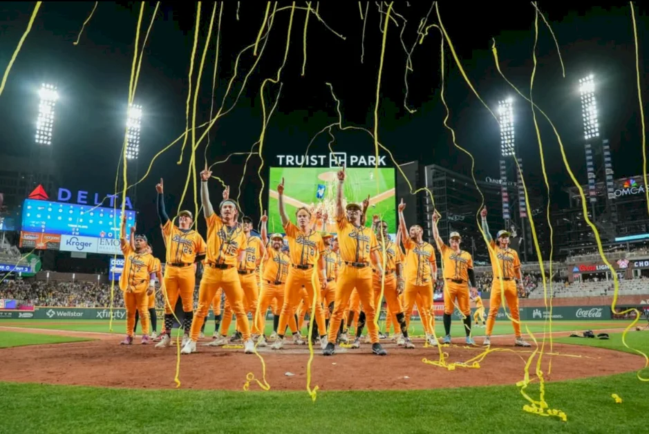 how the savannah-bananas use shipbob-wms-to-fulfill-both-pos-&-online-merch-to-millions-of-fans  