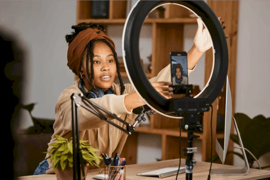 tiktok-hashtags:-top-trending-tags-and-strategies-for-2026