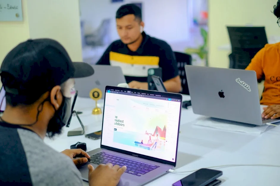 how-ecommerce-brands-scale-faster-with-dedicated-it-teams-and-green-tech